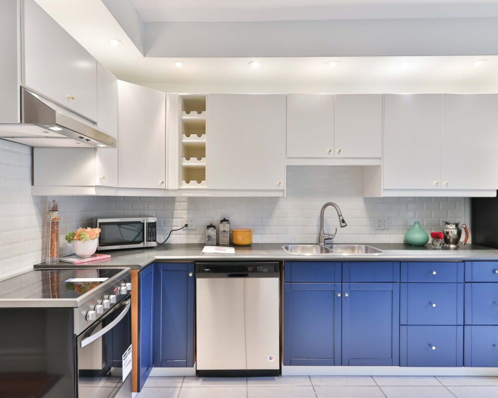 L Shaped Modular Kitchen-1